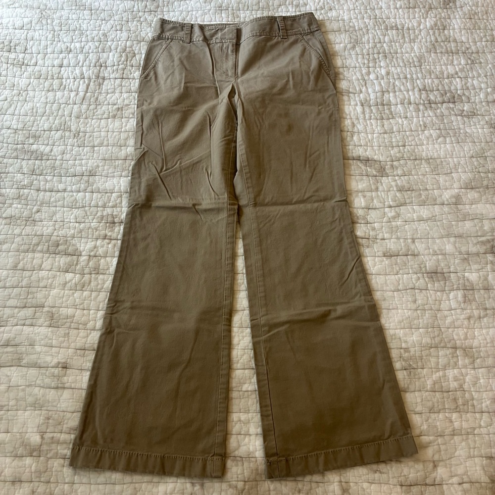 Ann Taylor Factory Stretch Cotton Bootcut Pants (Khaki) Size 2P